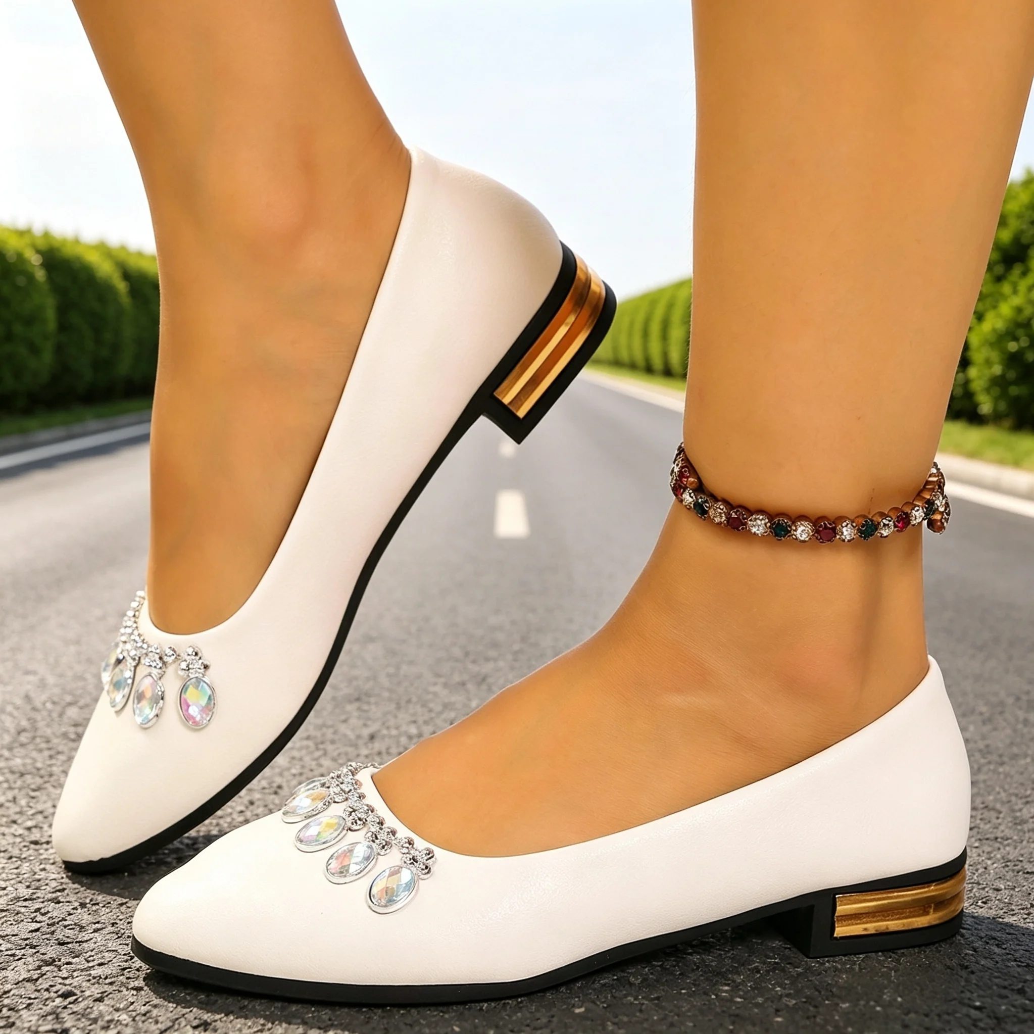 Women Fashion Show - Zapatos Planos de Mujer con Punta