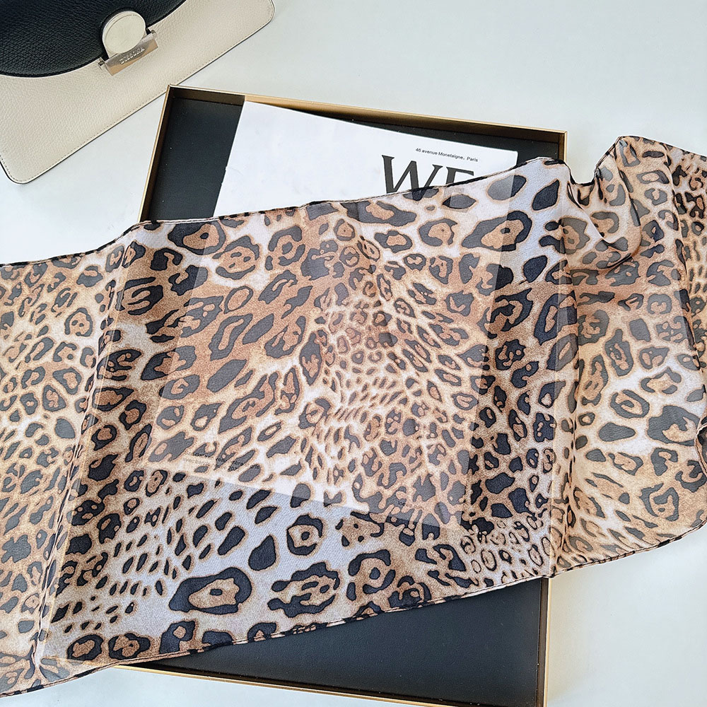 Bufanda de seda larga pequeña  - Women'S Fashion Underwear reseña y precio