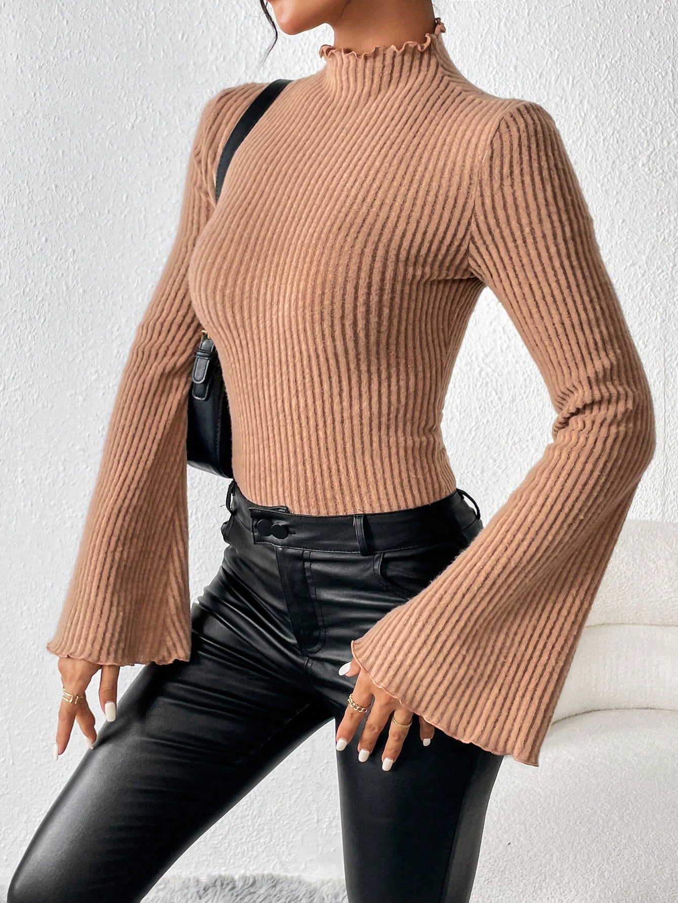 Body de punto acanalado caqui  - Turtleneck Bodysuit reseña y precio